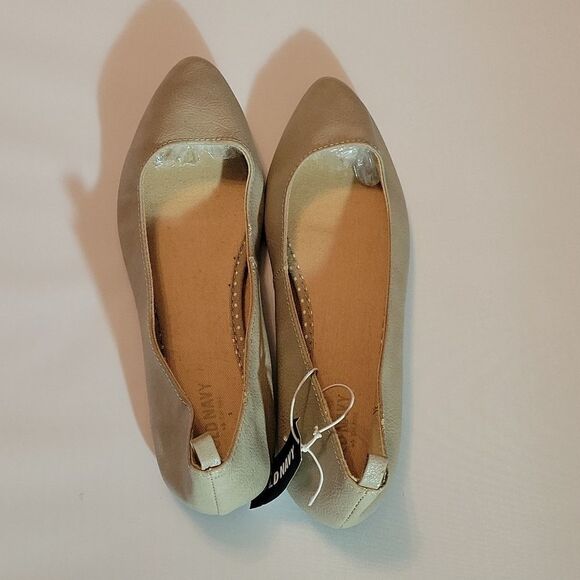 BRAND NEW OLD NAVY POINTED TOE FAUX LEATHER FLAT WOMEN"S SHOE - Picture 6 of 15